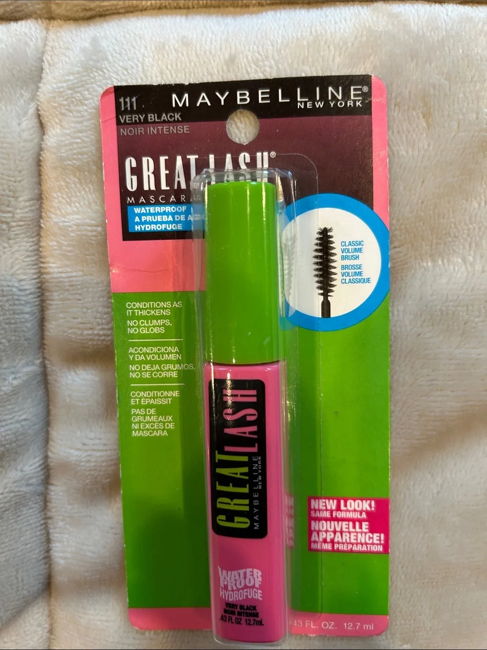 Maybelline Great Lash Waterproof Mascara Pink and Green Packaging - Very Black